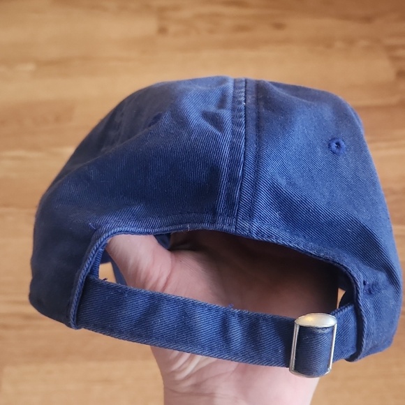 GUC Smathers & Branson Baseball Cap with Needlepoint Fish, OS - Picture 3 of 7